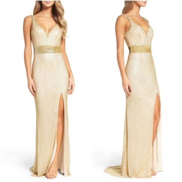 Mac Duggal Dresses & Skirts - MAC DUGGAL Beaded Mesh Gown